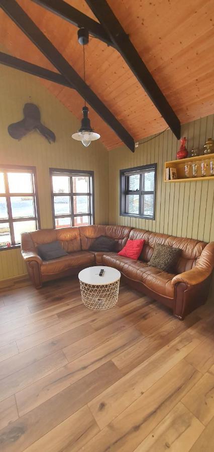 Smaratun Cottages & Chalets Hellisholar Экстерьер фото